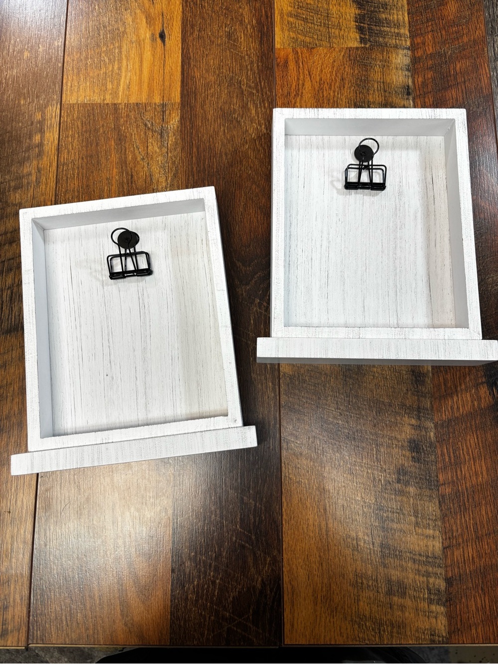 2 rustic white-washed wood farmhouse tabletop photo frame easily clip photo/note